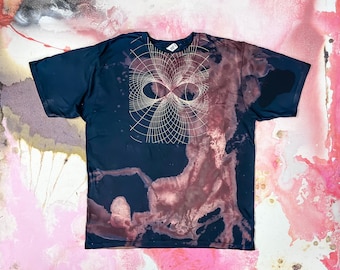 Acid Washed Fractal Print T-shirt Size XL