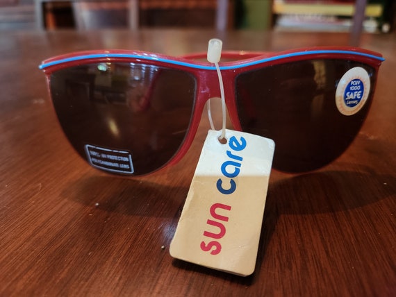 Rad Vintage 80's Red and Blue Sunglasses - image 1