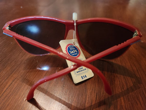 Rad Vintage 80's Red and Blue Sunglasses - image 4