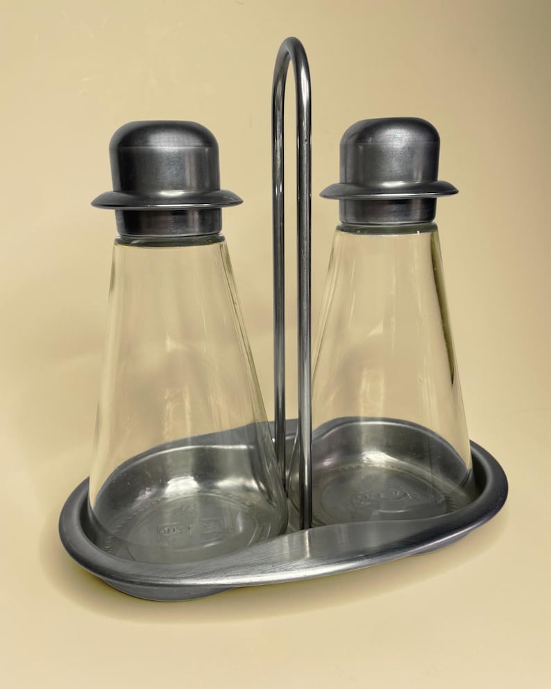 Vintage 1990s IKEA Hatt Oil and Vinegar Cruet Set - Stainless Steel Bowler Hat Lids & Wire Stand bild 1