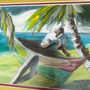 K&ouml;nnte beinhalten: Ein Acrylgem&auml;lde auf Papier, das ein kleines Boot an einem Sandstrand unter Palmen zeigt. Die Szene umfasst einen blauen Meereshorizont, gr&uuml;nes Blattwerk und einen dunkel gef&auml;rbten Bootsrumpf. Eine Signatur ist unten rechts zu sehen.