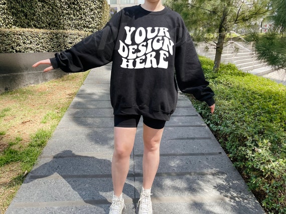 trendy black sweatshirt