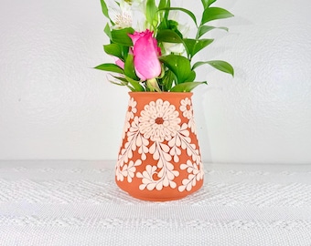 Embroidered Clay Vase, Michoacan Filigrana Barro, Handcrafted Mexican Pottery