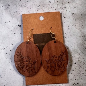 Lightweight wildflower beauties.  Stylish and modern, at the same time so whimsical. Unique wood design. Lightweight and comfortable to wear