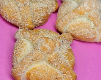 Panes de muertos12, Dozen pan muerto, Dosena de pan de muertos, Ofrenda, Dia de los muertos, Mexicanos, Home decor, Mexican Culture, Noviem