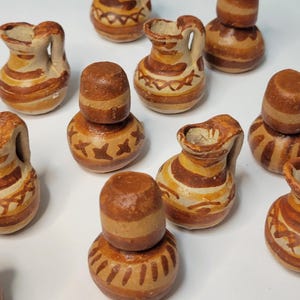 Jarrito mexicano en miniatura, juego de comida, casa de muñecas, mini cocina, arcilla, hecho a mano en Guadalajara, Hecho en México, Mini jarrito, Cantaro