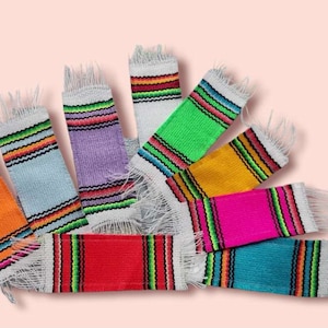 Miniature Mexican Serape Mini shawl carpet Mexico scarf INDIVIDUAL artesanal artesania dollhouse table runner kitchen