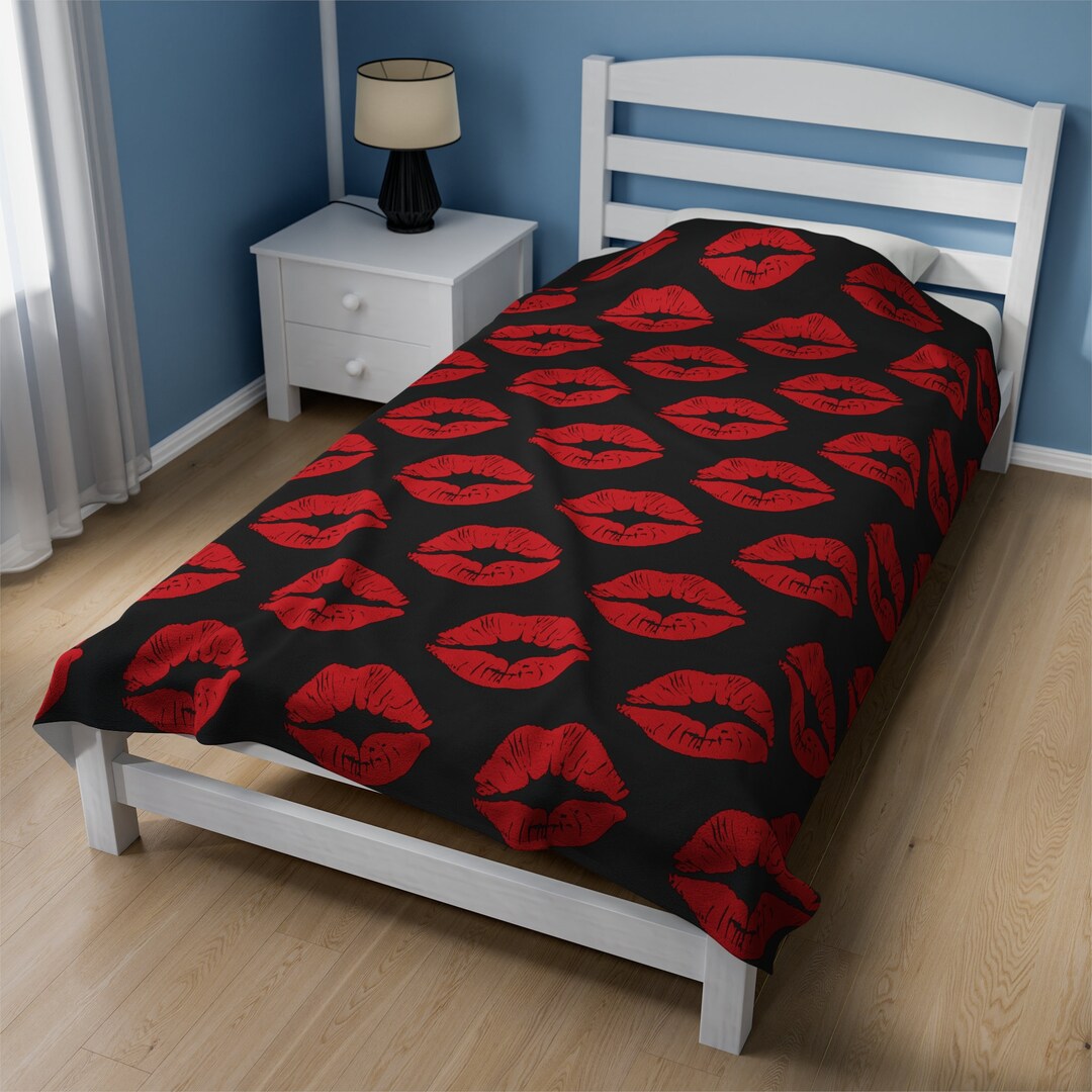 Red Lipstick Kiss Blanket, Valentine's Day Velveteen Blanket, Red Kiss