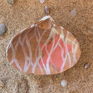 Hand-painted Shells - Etsy