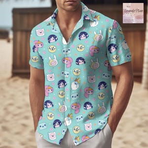 Camisa con botones de Hora de Aventuras, camisa hawaiana de Finn y Jake, divertidos regalos para amantes de los dibujos animados, atuendo de merchandising de Hora de Aventuras, verano fresco