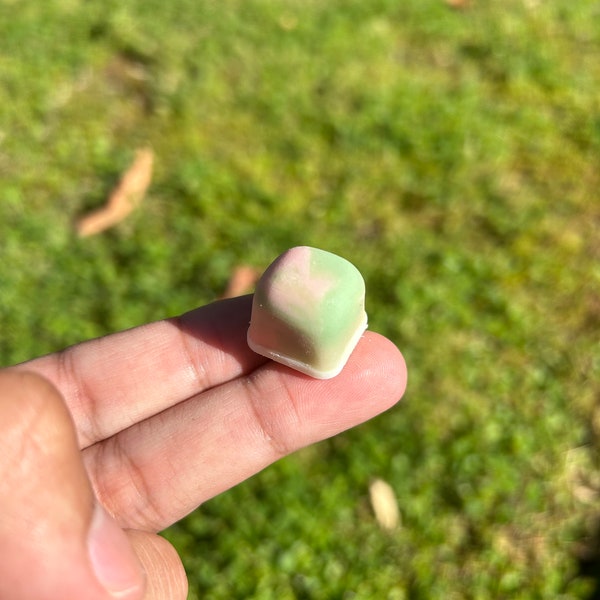 Strawberry Matcha Swirl Mochi keycap!