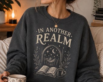 Fantasy Reader Sweatshirt Romantasy Sweatshirt Fantasy Book Sweater Booktok Sweatshirt Bookish Crewneck Reader Gift Apparel Booktok Merch