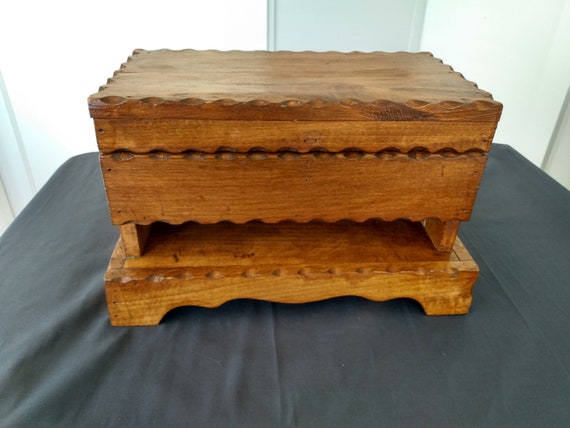 12x7.5x7.5 inch Vintage Handmade Wood Chest & Ped… - image 5