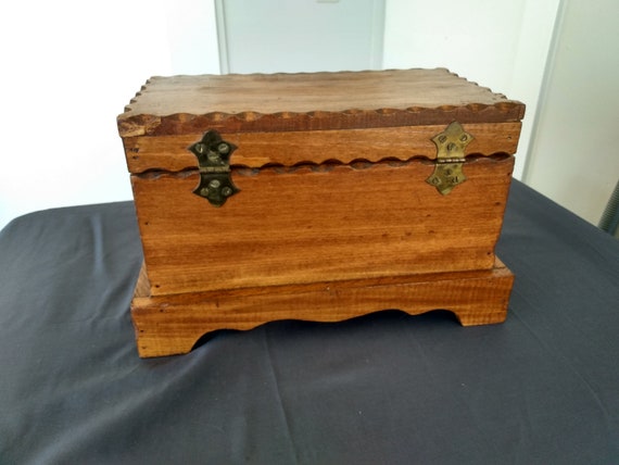 12x7.5x7.5 inch Vintage Handmade Wood Chest & Ped… - image 3