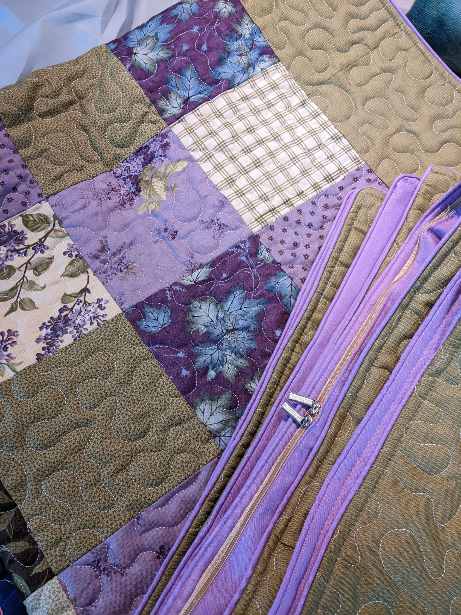 Garden Flurry Quilted Blanket NCU0VH227
