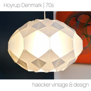 Deens design jaren 70 - moderne geplooide hanglamp van Hoyrup Light, Lars Ejler Schiøler 60s 70s
