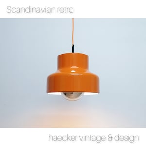Prachtige oranje Scandinavische hanglamp – Zweden 1970 halverwege de eeuw