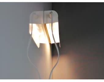 Duński design! Para dwóch białych kinkietów firmy DESIGN LIGHT DENMARK lata 70. i 80.