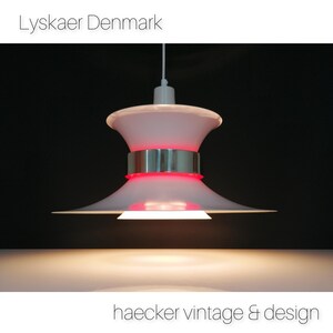 Prachtige zeldzame witte plafondlamp van Lyskær, Denemarken, jaren 70-80 – modern Scandinavisch design uit het midden van de eeuw, ideaal voor een stijlvol interieur