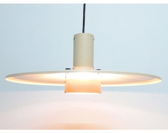 Beautiful  & danish design  beige pendant light - SCS Denmark - Flipper Line  70s 80s | Louis Poulsen | danish design | mid-century modern