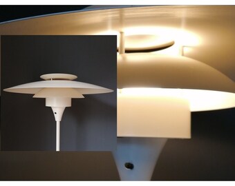 Vintage Danish Modern Stehlampe - Cremeweißes Metall, Design Light A / S