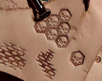 leather mold Stamping mold engraving process gold-making tool High-precision and detail hand made leather carving - Mat