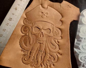 Pirate Skull Molds Leather Mold 3D Skull Shape Mold for Leather Crafts Making leather wet mold Leather Accessories - Type B