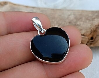Handmade Heart Black Onyx Pendant: 925 Sterling Silver Jewelry