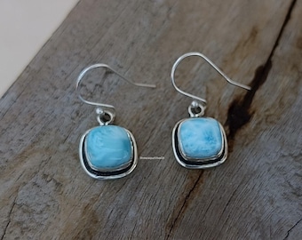 Brincos pendentes de larimar verde: feitos à mão em prata de lei 925.