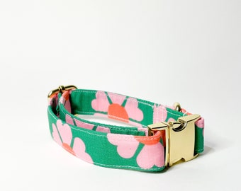 Retro Flowers Collar | Green & Pink Floral Print Dog Collar