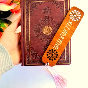Maroon Small Arabic Quran, Birthday Woman Gift, Garnet Burgundy Mini easy read carry pocket Coran, Pink Prayin book, Purple very small Quran