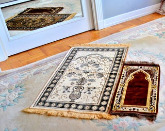 Prayer Rug Set, Embroidered Floral Design, Muslim Prayer Mat