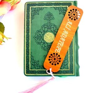 Green Small size Arabic Quran Book, School Gift to Student, Islamic Bible Praying book, Easy to Carry Quran| High Quality Easy Read Quran