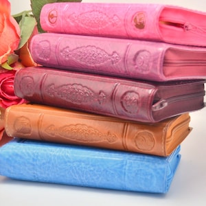 Personalized ARABIC Quran Book with Protection Case, Wedding Gift For Bride, Pink Medium size Quran with faux leather carry Protect cover
