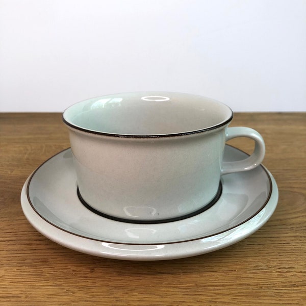 Set of 2 Arabia Fennica tea cup and saucer, Richard Lindh/Ulla Procopé