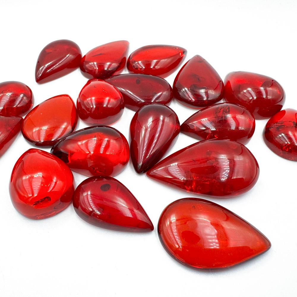Superbe Broche Ou Pendentif Vintage Doré Avec Perle Rouge, Noir, Blanc Et Ambre - 8,3 Cm, Pièce Unique Et Originale