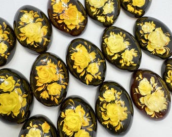 Natural Baltic Amber Flower Intaglio Cherry Color bottom, Regular  Calibrated Oval Shape 13x18 mm Flat Bottom Cabochon