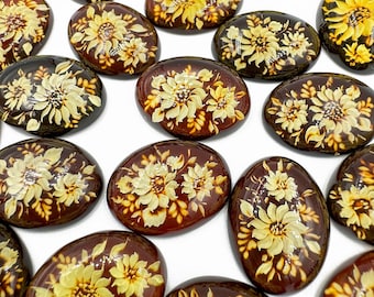 Natural Baltic Amber Sunflowers Intaglio Cherry Color bottom, Regular  Calibrated Oval Shape 15x20 mm Flat Bottom Cabochon