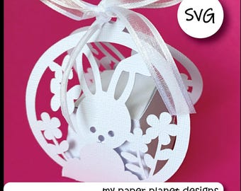 SVG Easter Bunny snowglobe treat box, DIY Digital cutting files for papercraft, cardstock. Easter crafts, mini gift box.