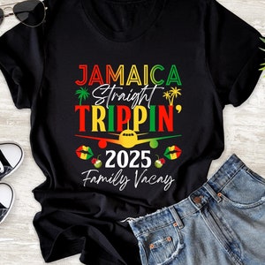 Jamaica Family Trip, Jamaica Straight Trippin Jamaica Vacation 2025 T-Shirt, Jamaica Family Trip Party Shirt, Group Matching Shirt