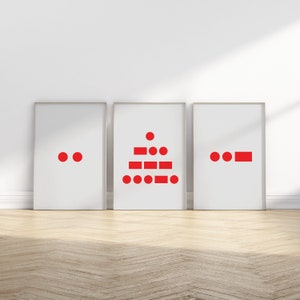 Peut inclure: Trois impressions encadrées avec des formes géométriques rouges sur un fond blanc. L'impression de gauche a deux cercles rouges, l'impression du milieu a une forme pyramidale faite de cercles et de carrés rouges, et l'impression de droite a deux cercles rouges et un rectangle rouge.