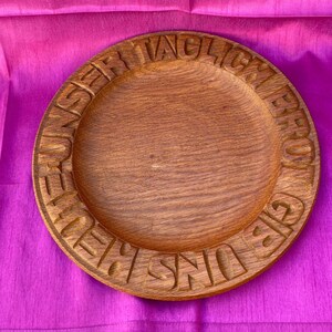 Groot vintage Duits handgemaakte houten broodbord met gebed, 30 cm