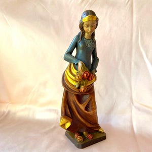 Vintage Hand Carved and Colored Statue of St. Elisabeth. Made in Southern Tyrol, Italy. 28 cm / 11&quot;