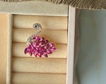Broche de cisne rosa de cristal: elegante broche de cisne brillante, un regalo romántico para ella.