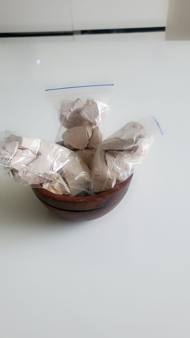 Gesso Commestibile Naturale ROSSO - Grumi, 110g, Gusto Frizzante, Per Mangiare Come Alimento