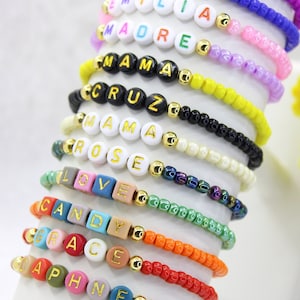 Custom Name Bracelet, Friendship Bracelet, Mama Bracelet, Personalized Bracelet, Christmas Gift, Gift For Her, Beaded bracelet,