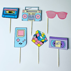 Des décorations pour cupcakes d'inspiration rétro des années 80