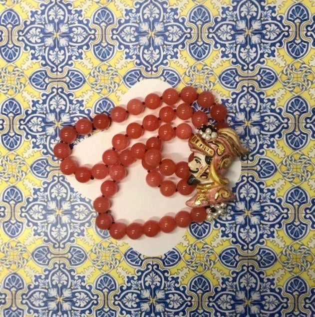 Collier Vintage Années 1960 En Céramique Orange Et Marron - Longueur 48 Cm - Perles Et Croix