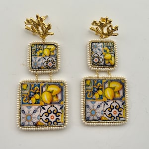 Sicilian earrings, Caltagirone earrings, Sicilian majolica earrings, lemons, pendant earrings, luminous earrings, girl gift