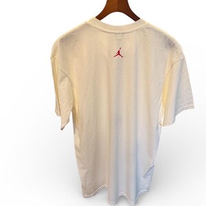 NWT Vtg Jordan Retro 3 Nike TShirt Sz L Men White Crewneck Cement Rare jumpman image 3
